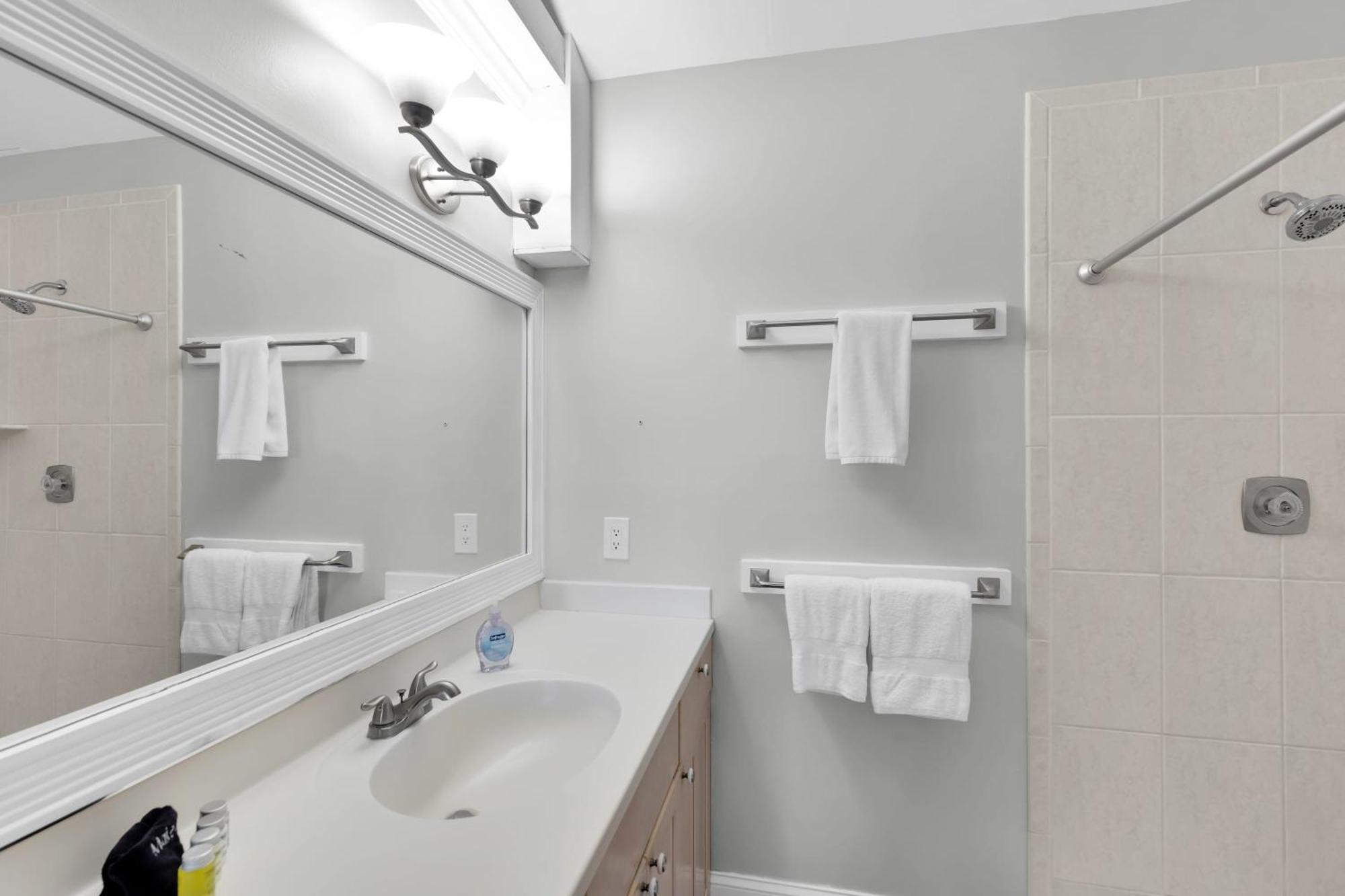 St Kitts - Downtown Waterfront Penthouse Pool Dock Parking Βίλα Κι Γουέστ Εξωτερικό φωτογραφία