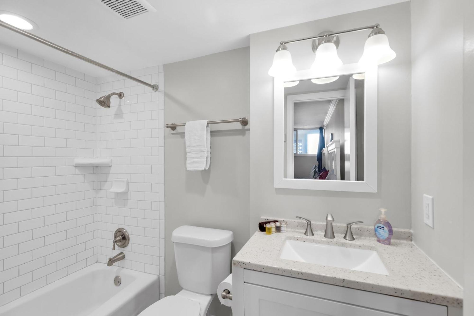 St Kitts - Downtown Waterfront Penthouse Pool Dock Parking Βίλα Κι Γουέστ Εξωτερικό φωτογραφία
