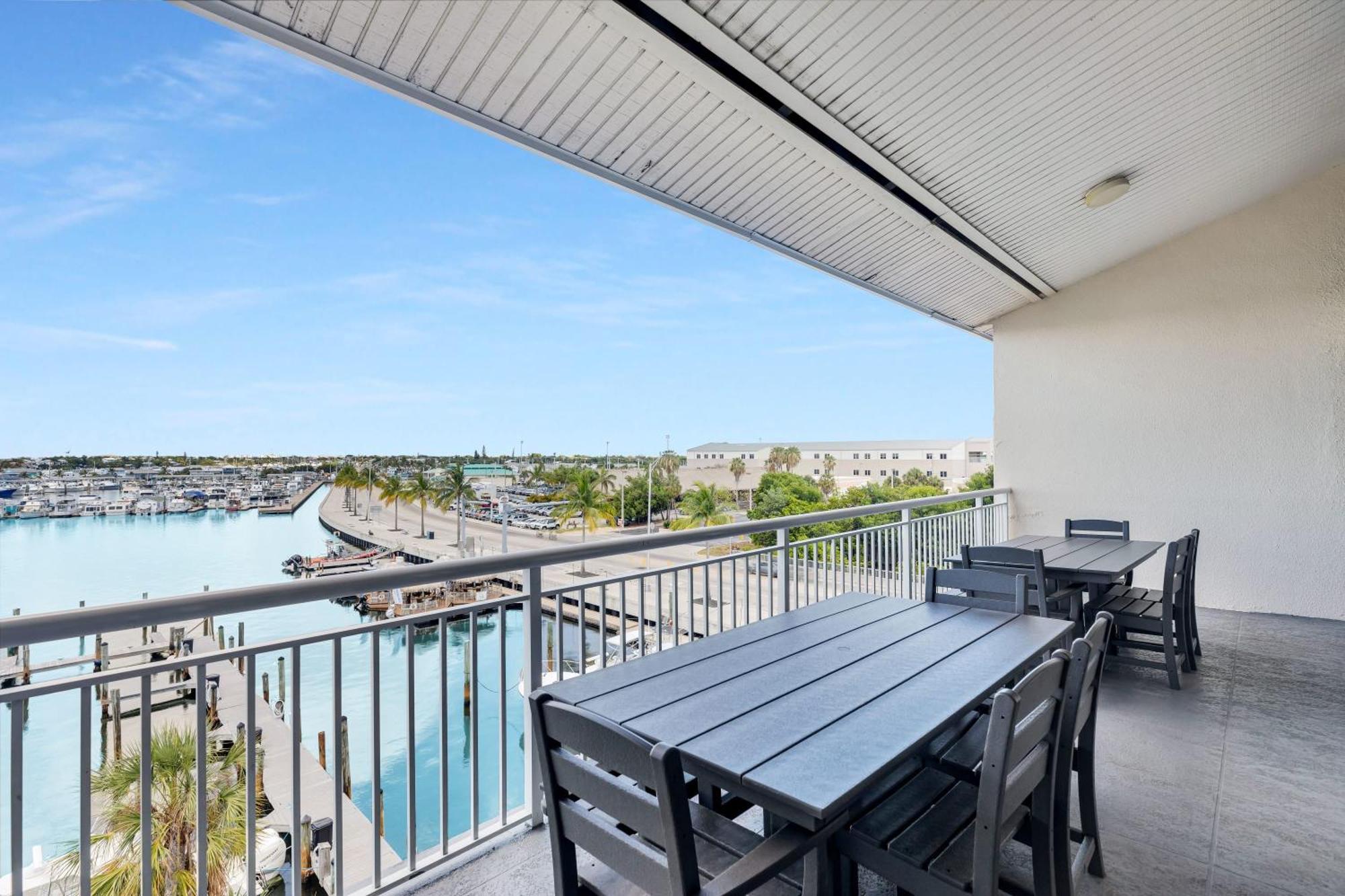 St Kitts - Downtown Waterfront Penthouse Pool Dock Parking Βίλα Κι Γουέστ Εξωτερικό φωτογραφία