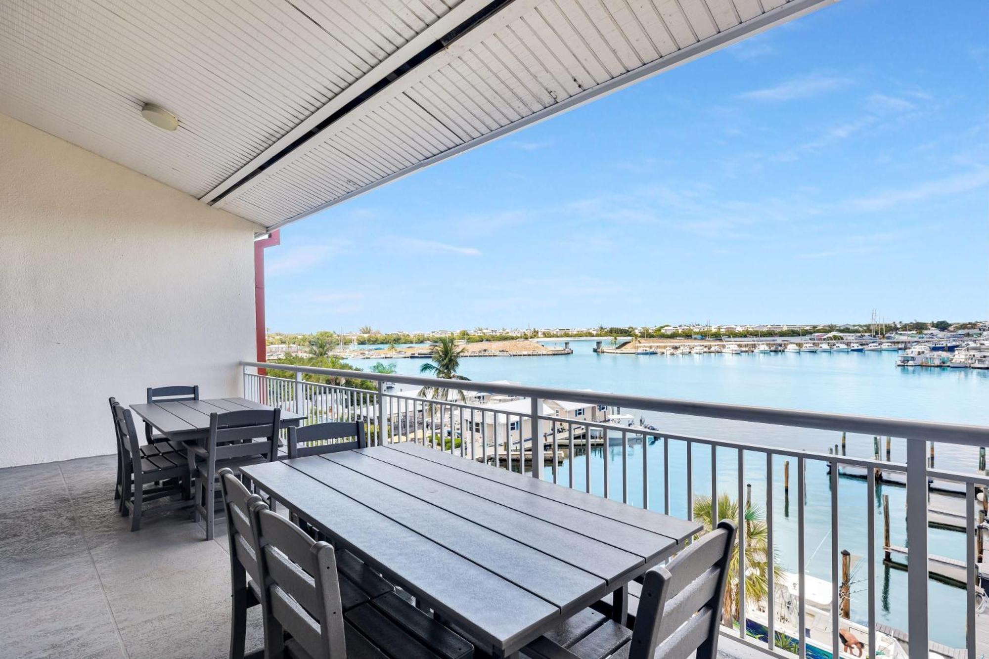 St Kitts - Downtown Waterfront Penthouse Pool Dock Parking Βίλα Κι Γουέστ Εξωτερικό φωτογραφία
